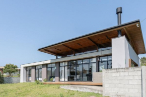 Casa confortável próximo a Praia do Rosa EGI001